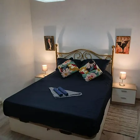 Piso 4 Con 2 Parking En Casco Historico De 2 Noches Minimo Διαμέρισμα *