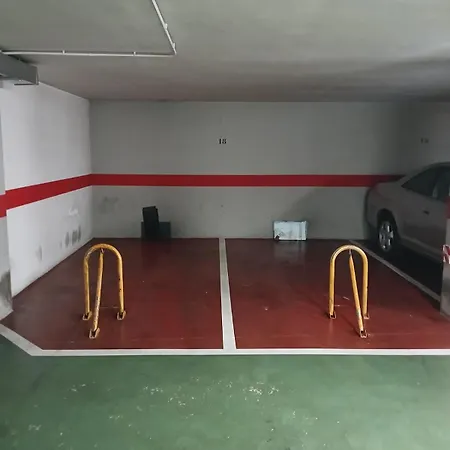 Διαμέρισμα Piso 4 Con 2 Parking En Casco Historico De 2 Noches Minimo *