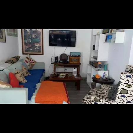 Piso 4 Con 2 Parking En Casco Historico De 2 Noches Minimo Lägenhet